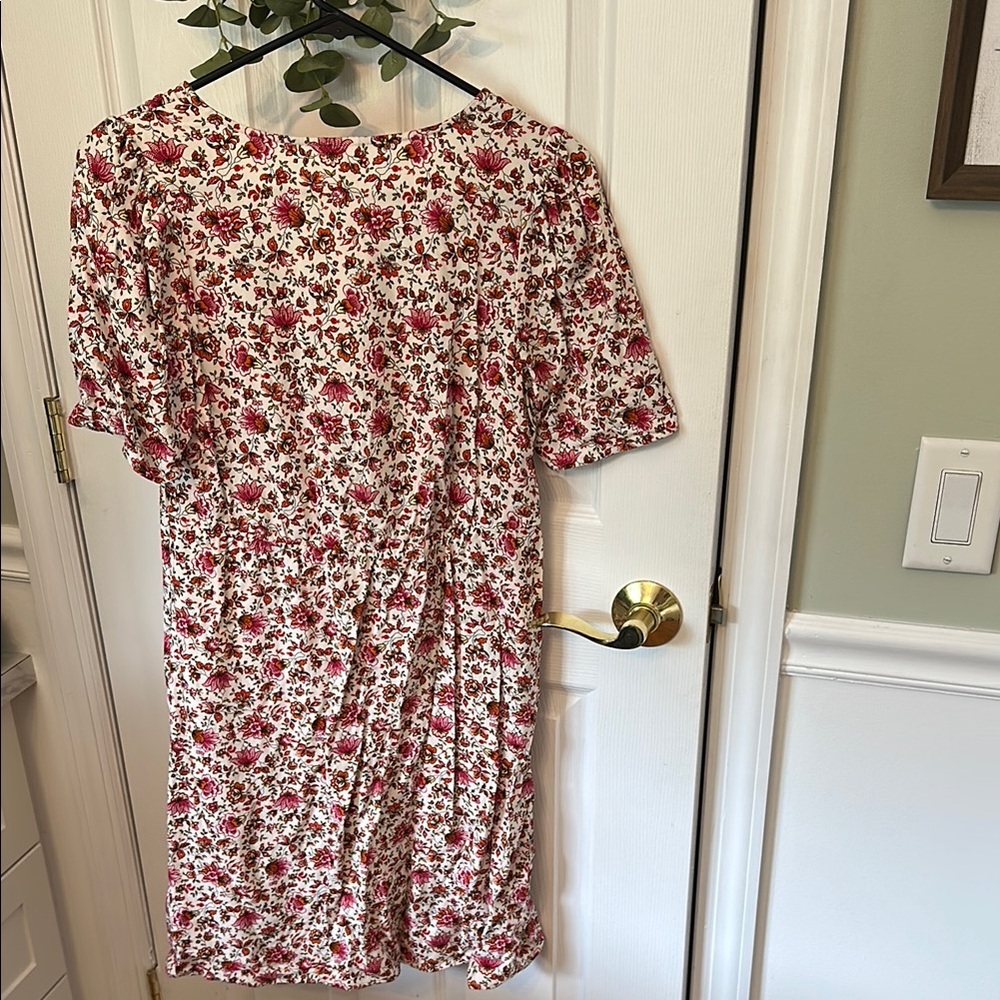 πΈ OLD NAVY Floral V-Neck Dress πΈ - Picture 3 of 4